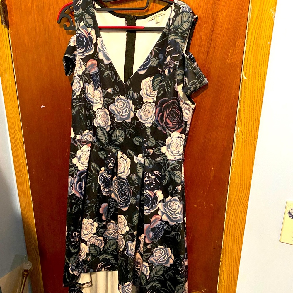 Charlotte Russe XL high low flower dress